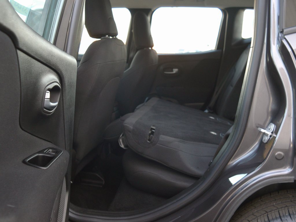 Used 2020 Jeep Renegade Sport image 30