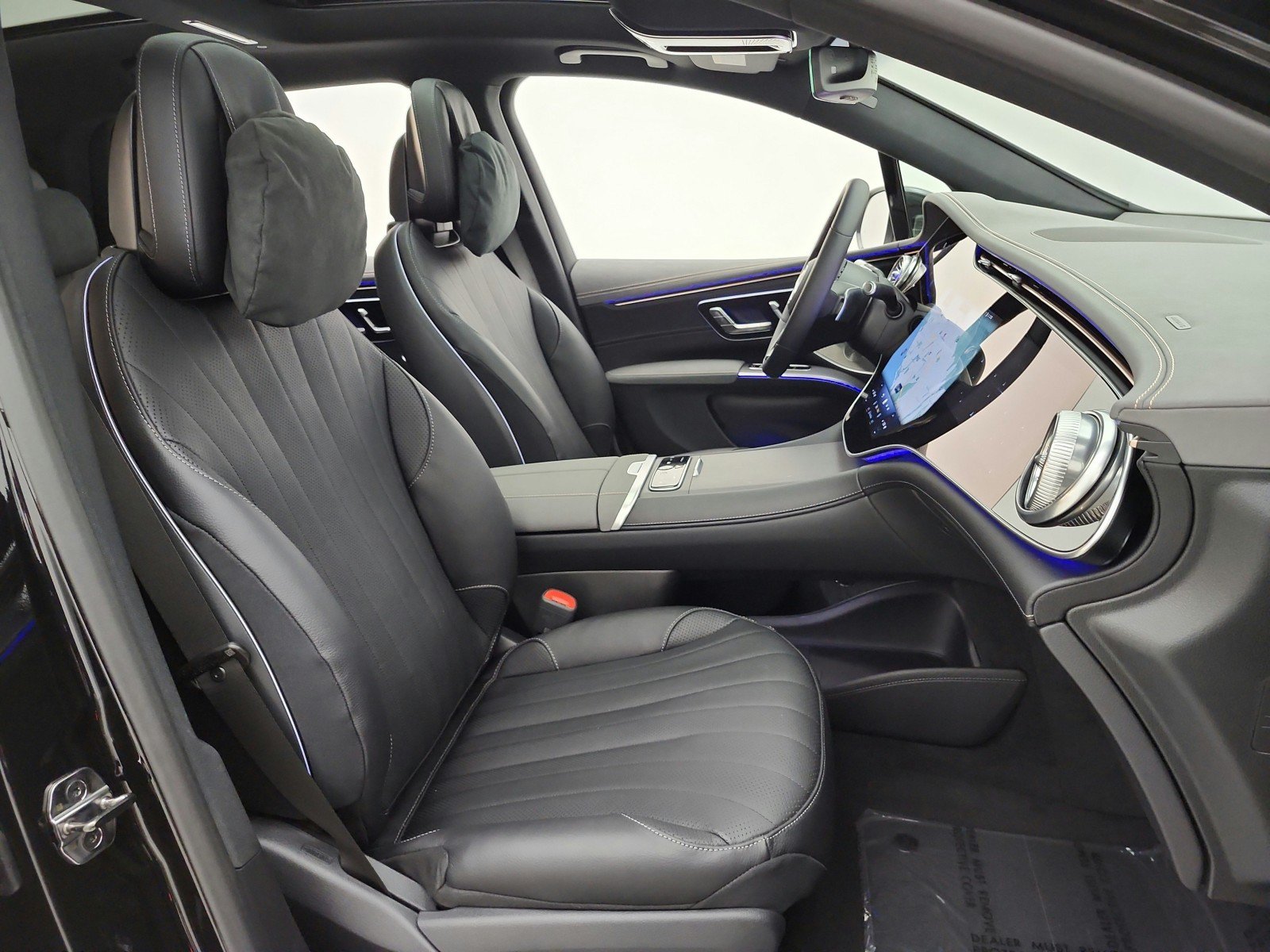 New 2027 Mercedes-Benz EQS 400 4MATIC SUV image 13