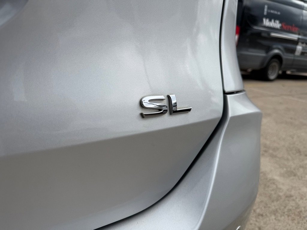 Used 2019 Nissan Rogue SL image 11