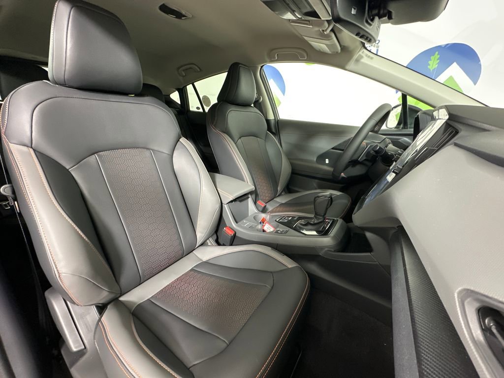 New 2025 Subaru Crosstrek 2.5i Limited w/ Crosstrek Mirror Package image 16
