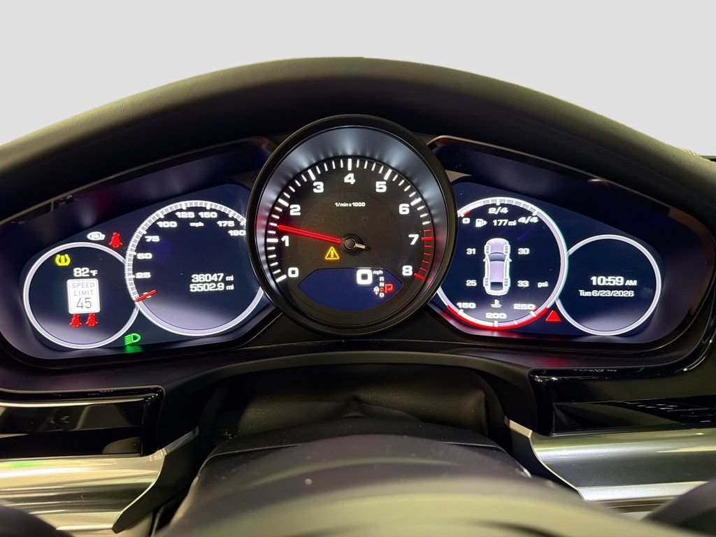 Certified 2021 Porsche Panamera image 13