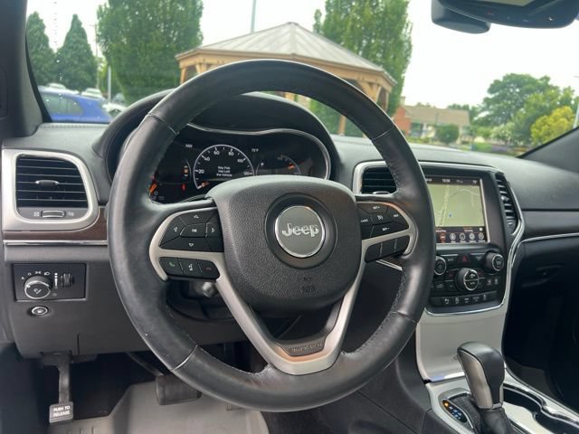 Used 2018 Jeep Grand Cherokee Limited AWD/4WD image 18