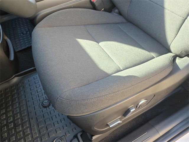 New 2026 Hyundai Ioniq 9 SE image 16