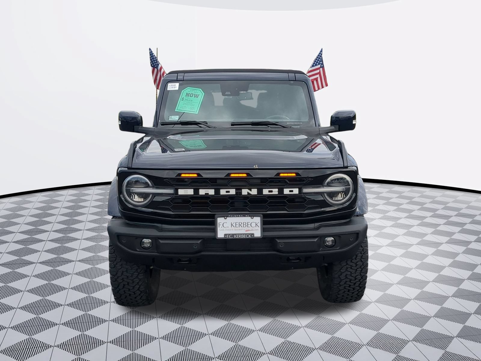 Used 2021 Ford Bronco Outer Banks AWD/4WD image 3