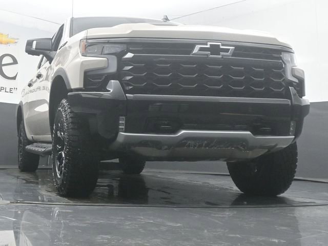 New 2026 Chevrolet Silverado 1500 ZR2 w/ Dark Appearance Package AWD/4WD image 3