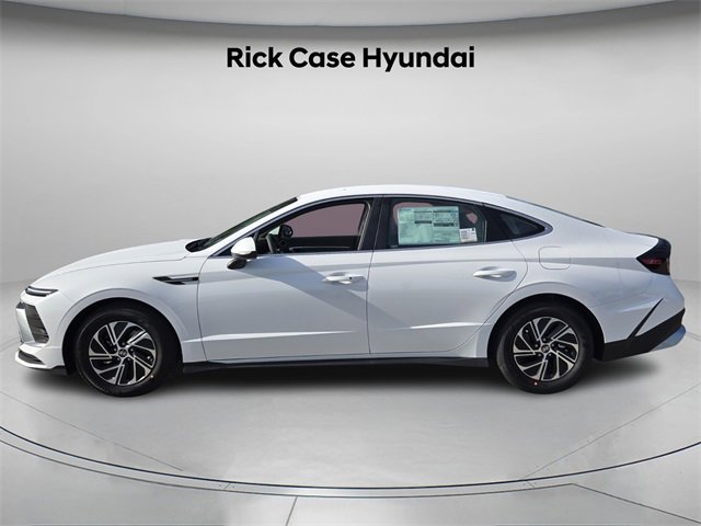 New 2026 Hyundai Sonata Blue image 2