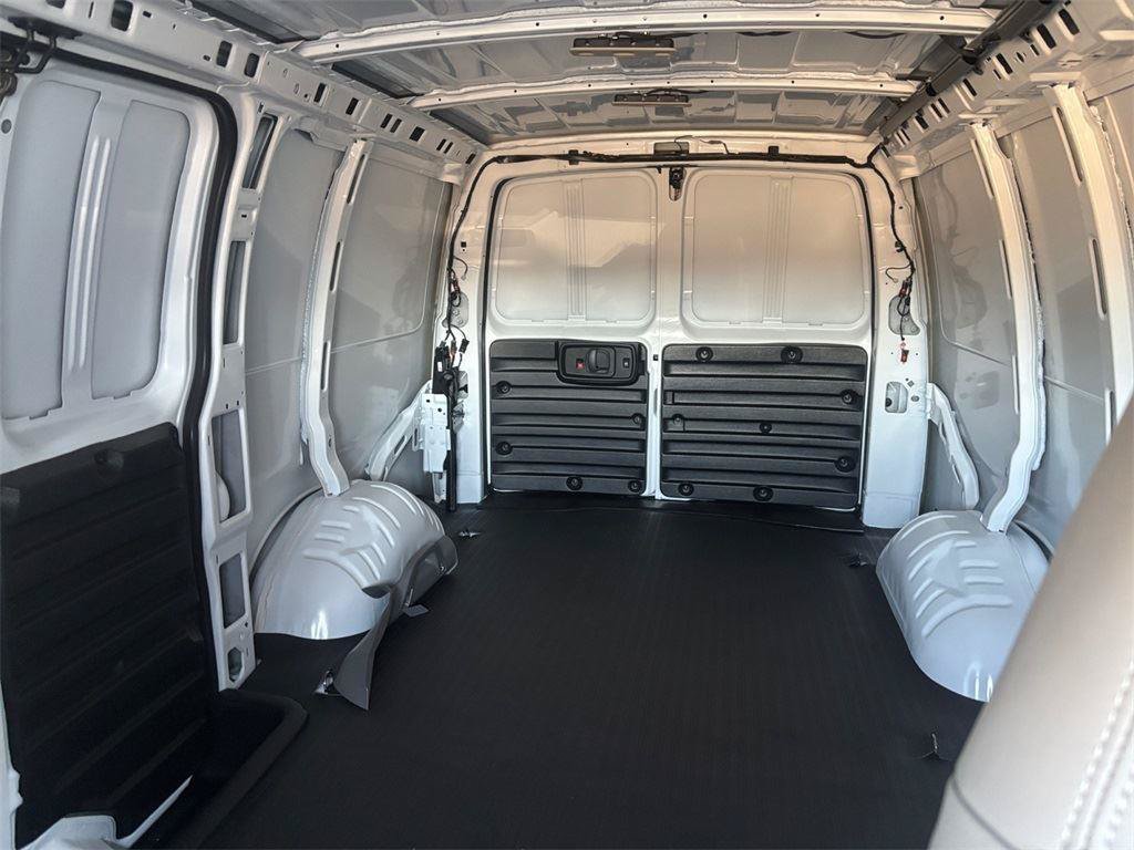 New 2025 Chevrolet Express 2500 w/ Driver Convenience Package RWD image 13