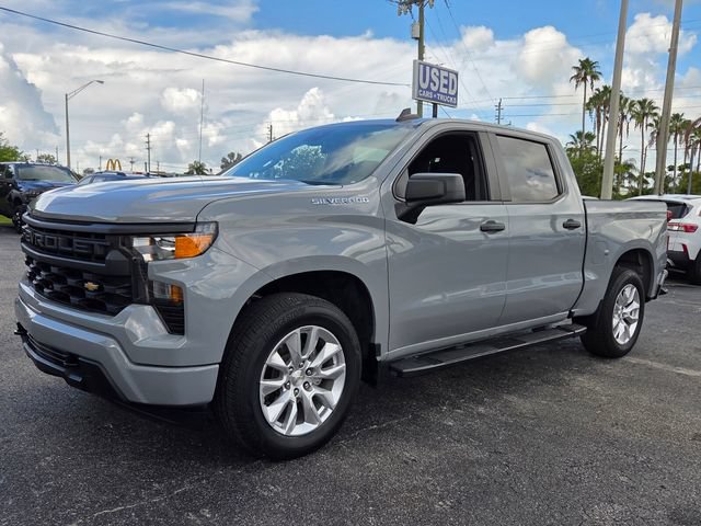 Used 2024 Chevrolet Silverado 1500 Custom RWD image 4