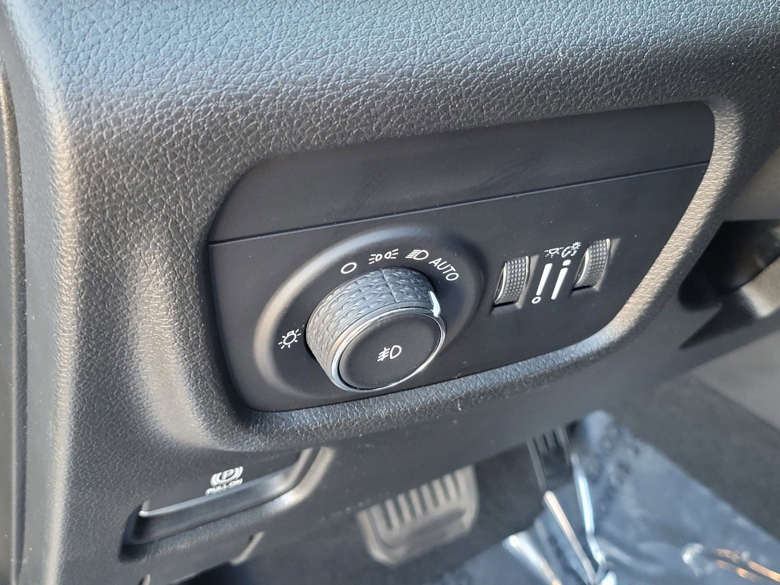 Used 2021 Jeep Grand Cherokee L Limited image 18