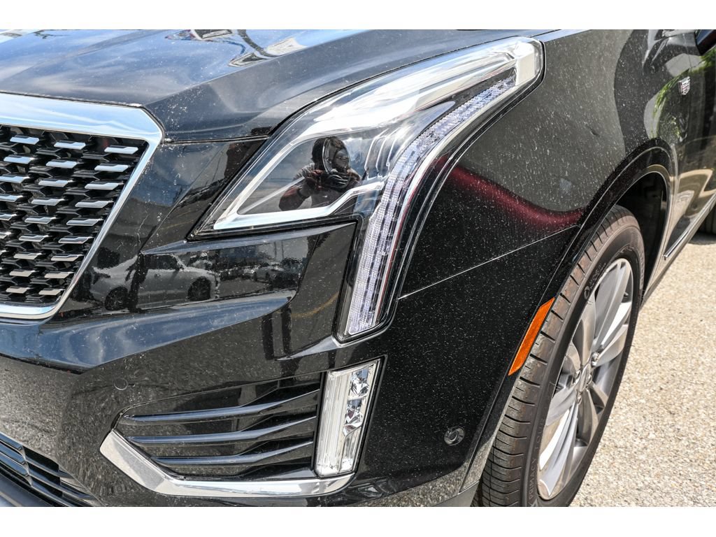 Used 2023 Cadillac XT5 Premium Luxury FWD image 4
