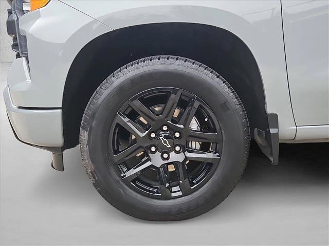 Used 2024 Chevrolet Silverado 1500 Custom RWD image 22