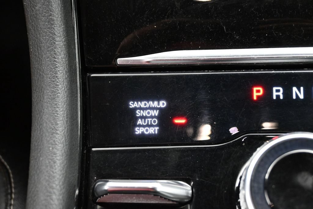 Used 2023 Jeep Grand Cherokee Limited AWD/4WD image 14
