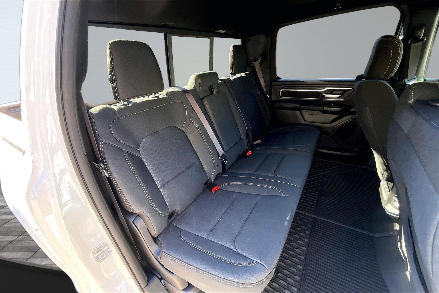 New 2026 RAM 1500 Big Horn w/ Night Edition AWD/4WD image 10