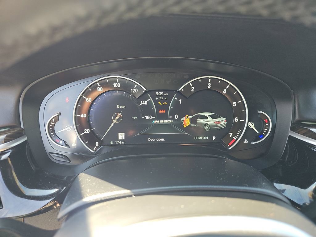 Used 2018 BMW M550i xDrive w/ Driving Assistance Package AWD/4WD image 10
