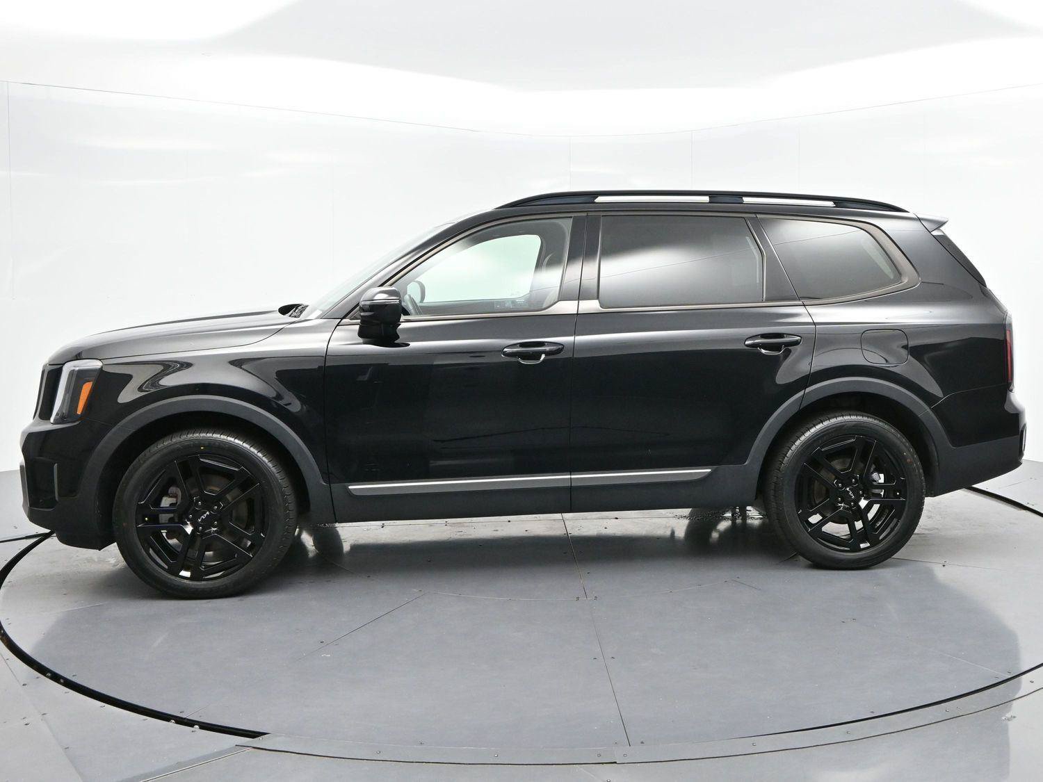 Used 2023 Kia Telluride EX X-Line AWD/4WD image 4