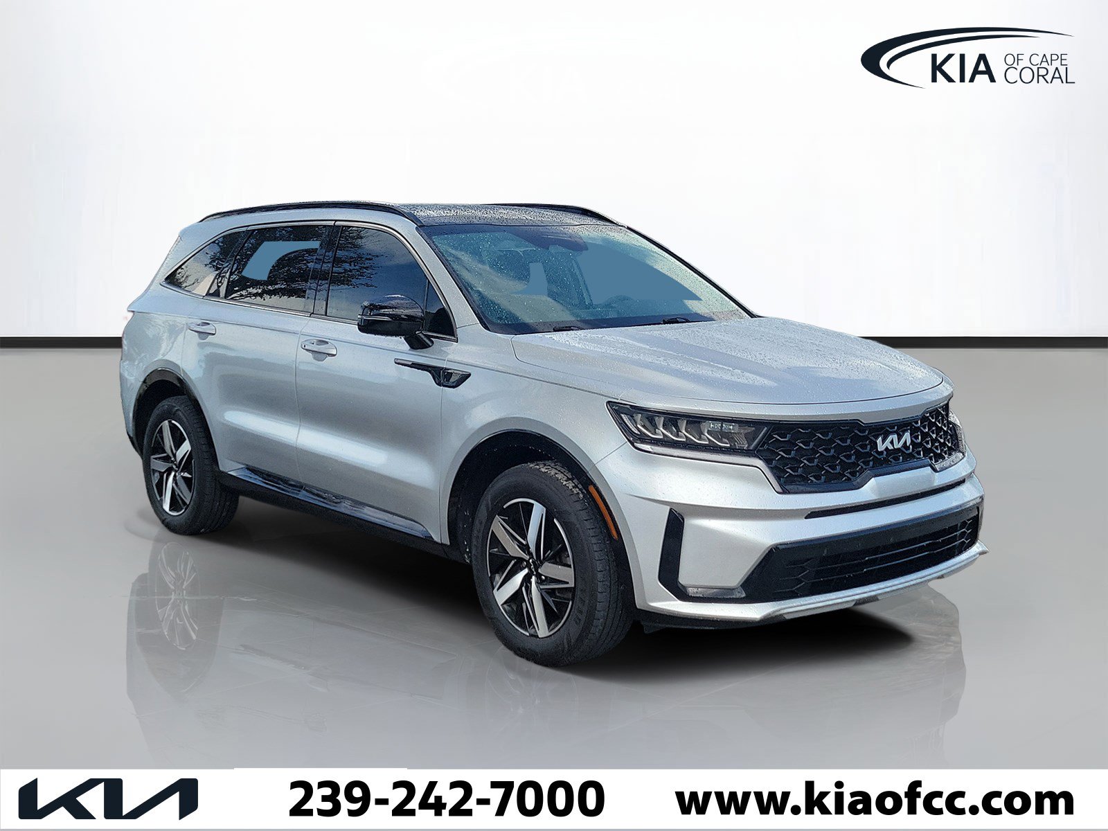 Used 2022 Kia Sorento S w/ Panoramic Sunroof Package