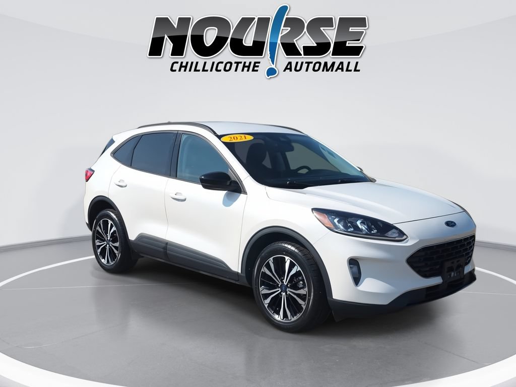 Used 2021 Ford Escape SEL w/ SEL Stealth AWD Package image 2