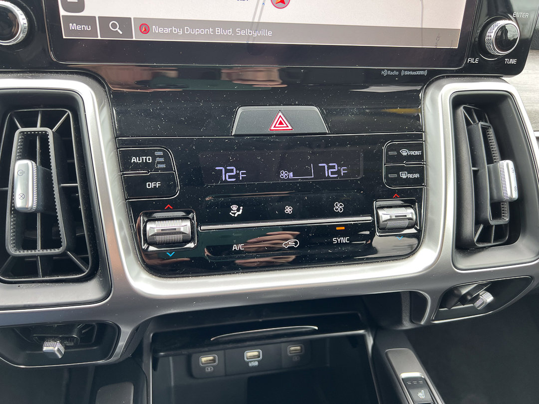 Used 2022 Kia Sorento S AWD/4WD image 24