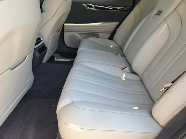 Used 2022 Genesis G80 2.5T RWD image 29