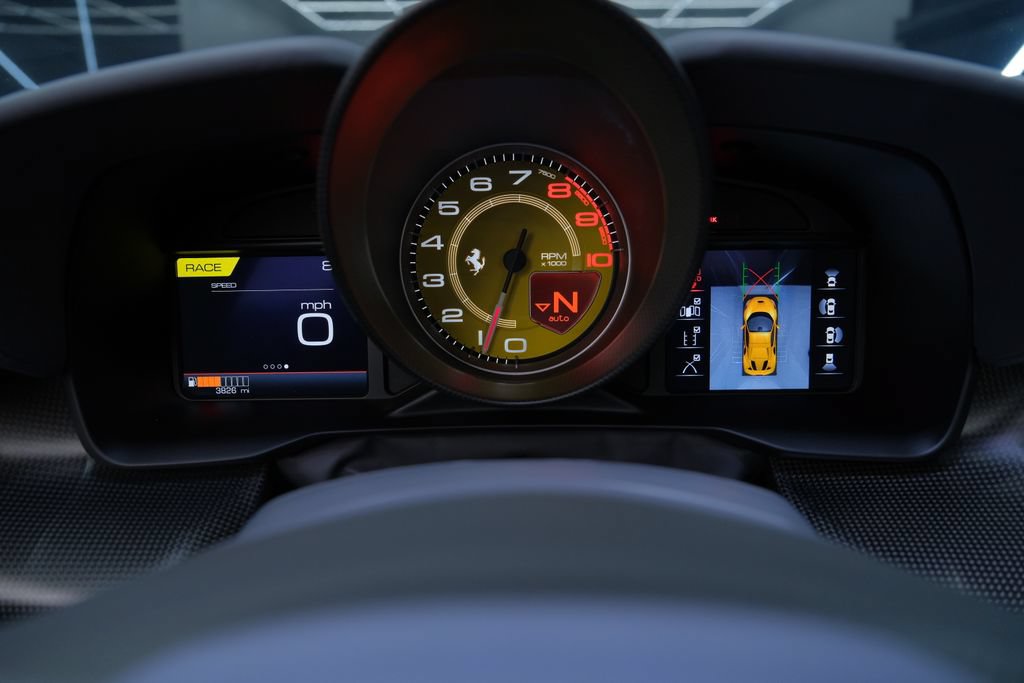 Used 2021 Ferrari F8 Tributo RWD image 65