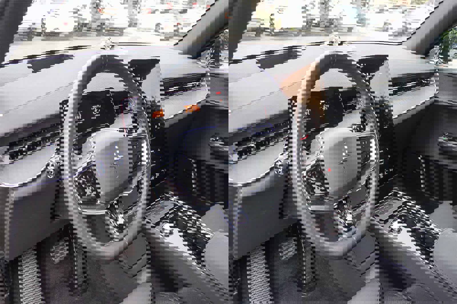 Used 2025 Polestar Polestar 3 image 20