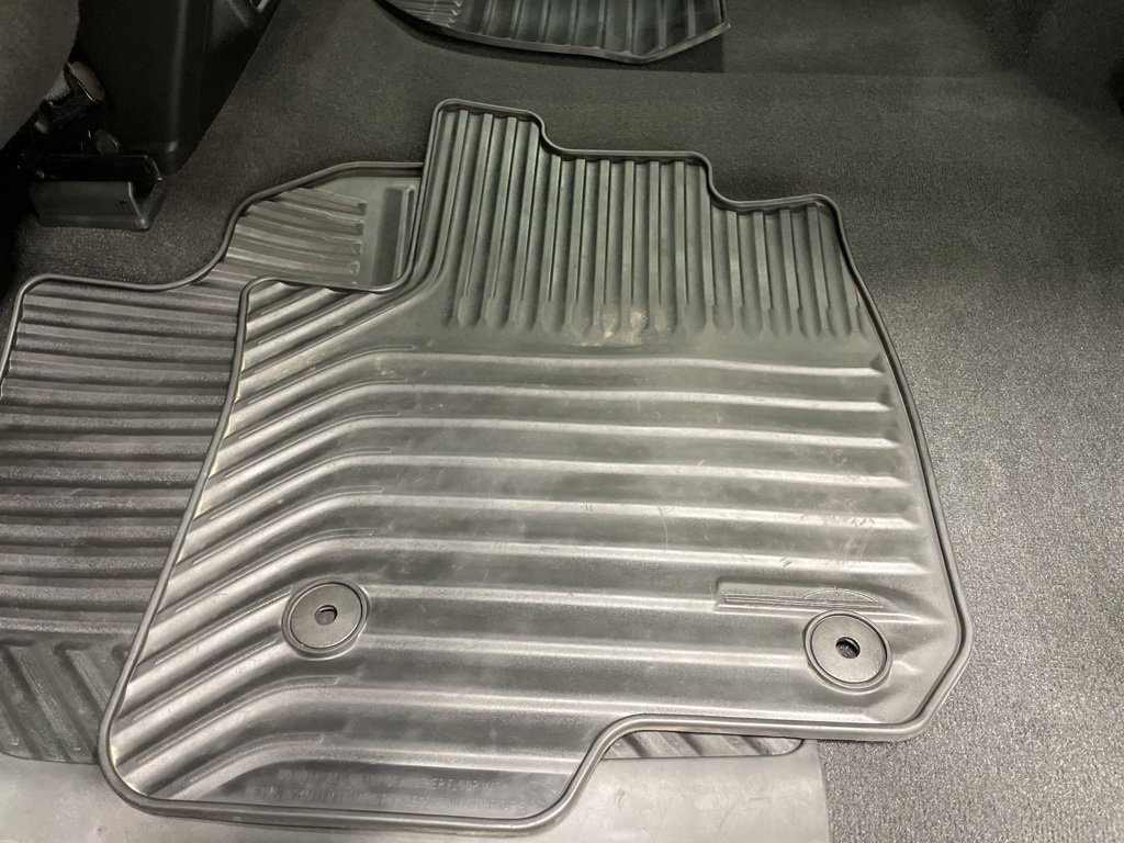 Used 2022 Chevrolet Silverado 1500 Custom image 19