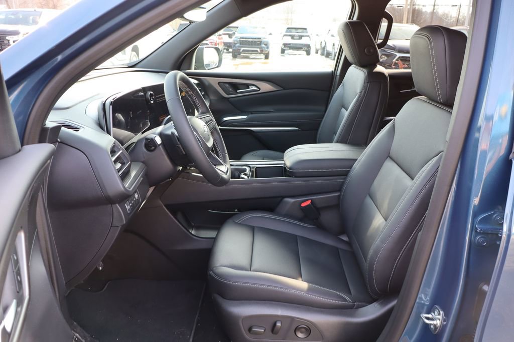 New 2026 Chevrolet Traverse LT w/ Midnight/Sport Edition image 10