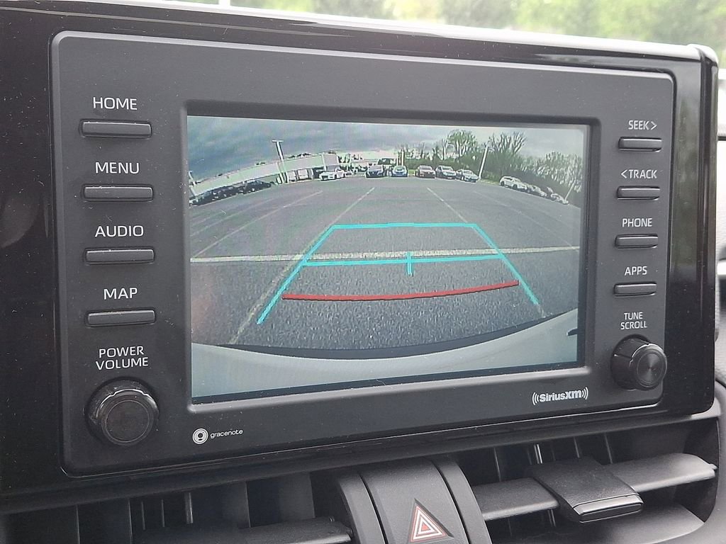 Used 2021 Toyota RAV4 XLE w/ Convenience Package AWD/4WD image 18