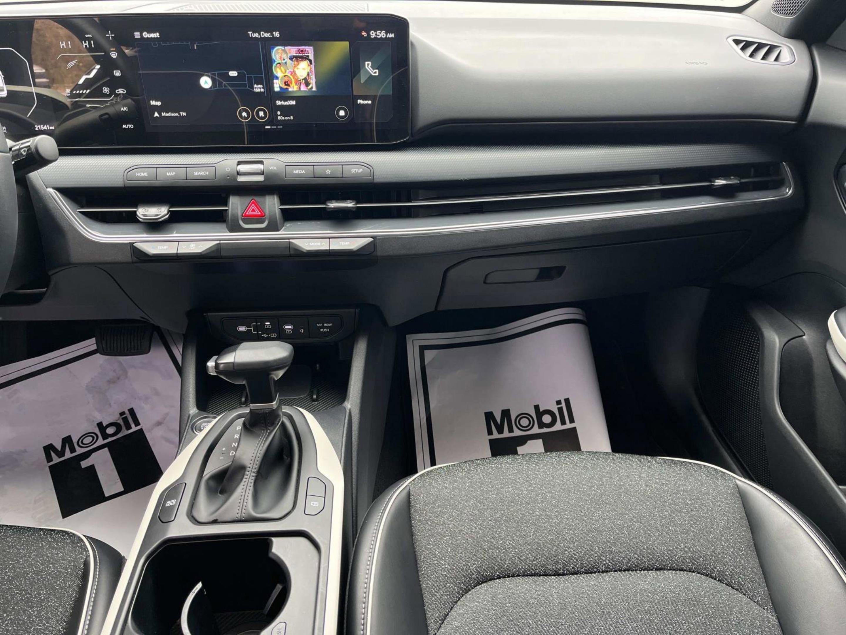 Used 2025 Kia K4 GT-Line image 13