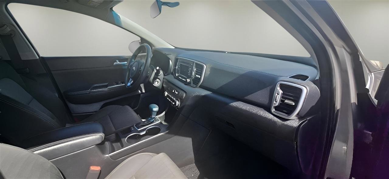 Used 2017 Kia Sportage LX FWD image 25