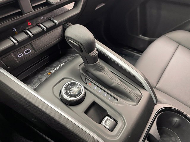Used 2026 Chevrolet Colorado Trail Boss AWD/4WD image 7