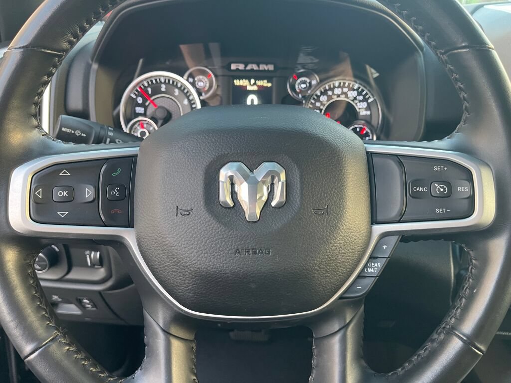 Used 2020 RAM 1500 Big Horn AWD/4WD image 17
