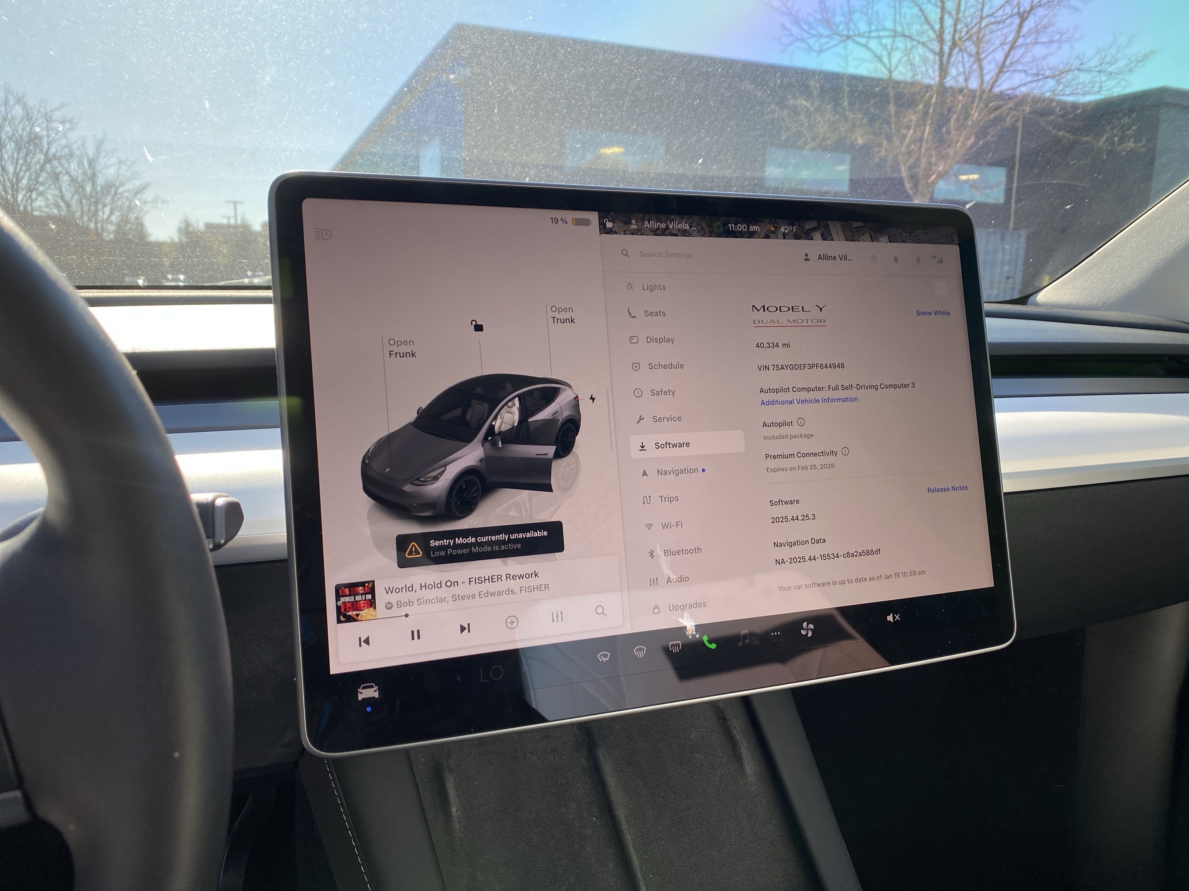 Used 2023 Tesla Model Y Long Range image 11