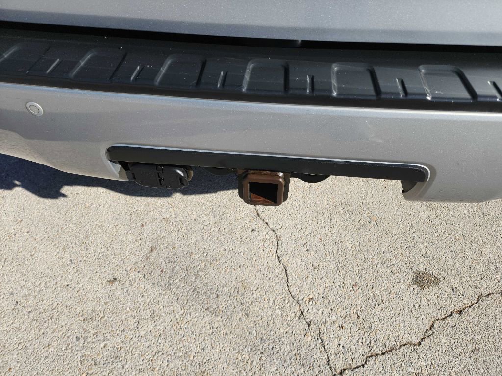 Used 2016 Toyota Sequoia Limited w/ Safety & Convenience Package image 8