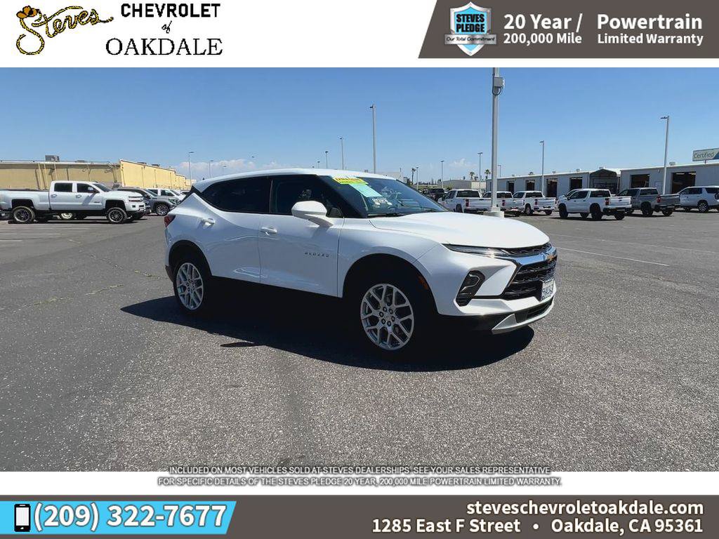 Certified 2023 Chevrolet Blazer LT AWD/4WD image 2