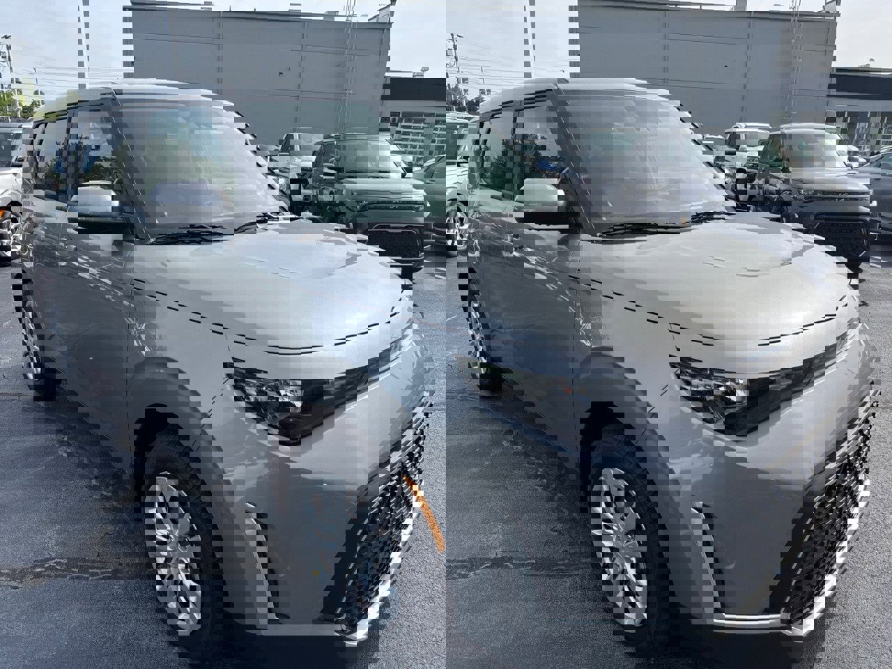 New 2025 Kia Soul LX FWD image 1