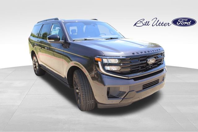 New 2025 Ford Expedition Platinum w/ Stealth Appearance Package video 2