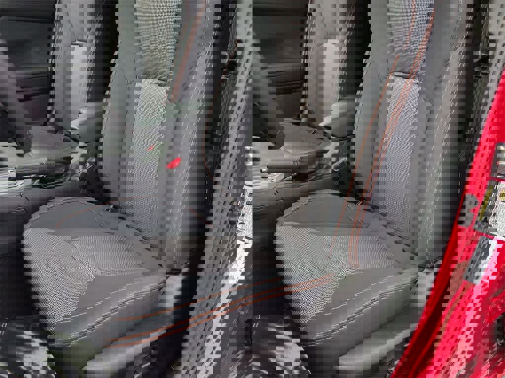 Certified 2022 Subaru Crosstrek 2.0i Premium w/ Moonroof Package image 17