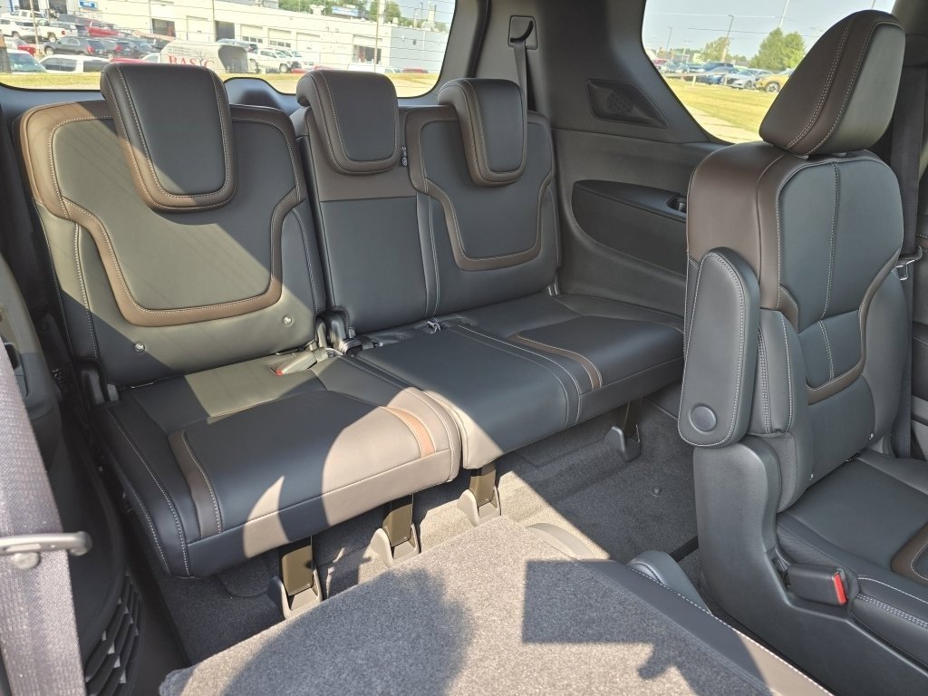 New 2025 Nissan Armada SL w/ Captain's Chari Seat Package image 13