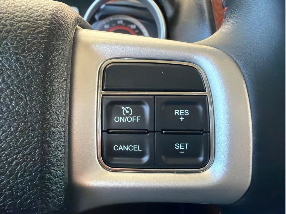 Used 2015 Dodge Journey R/T w/ Flexible Seating Group AWD/4WD image 19