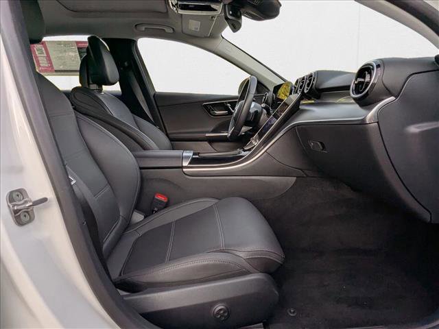 Used 2025 Mercedes-Benz C 300 4MATIC Sedan image 20