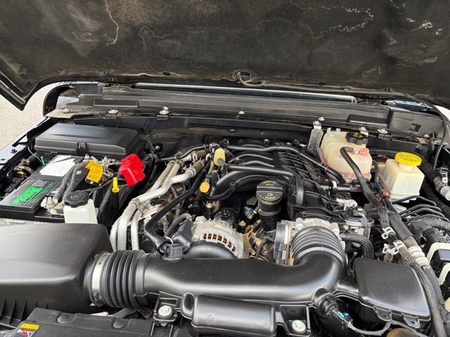 Used 2022 Jeep Gladiator Rubicon w/ LED Lighting Group AWD/4WD image 10