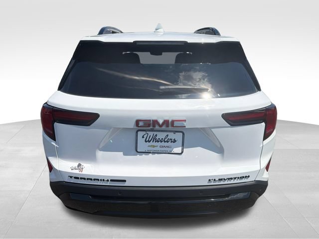 Used 2026 GMC Terrain Elevation w/ Elevation Premium Package AWD/4WD image 4