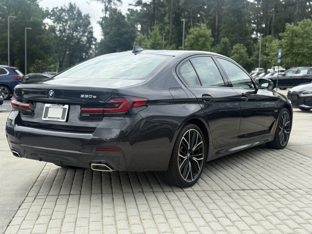 Certified 2023 BMW 530e w/ Executive Package RWD image 6