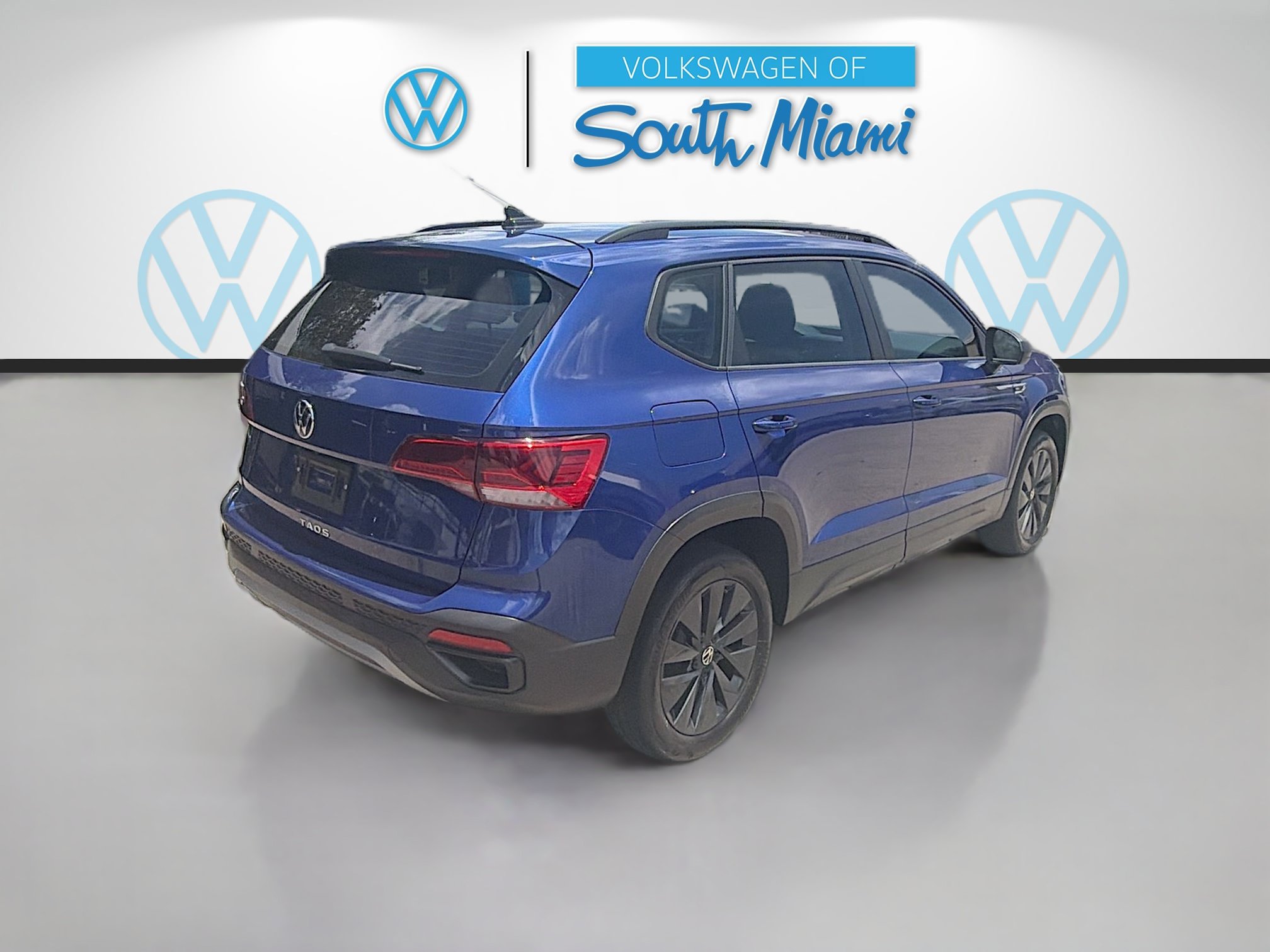 Certified 2024 Volkswagen Taos S FWD image 7