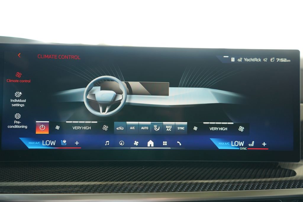 New 2026 BMW X7 M60i w/ Climate Comfort Package image 14