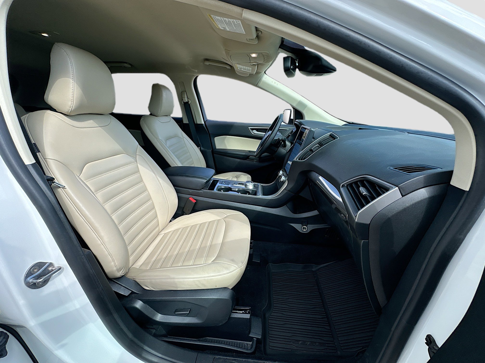 Certified 2024 Ford Edge SEL w/ Convenience Package image 26