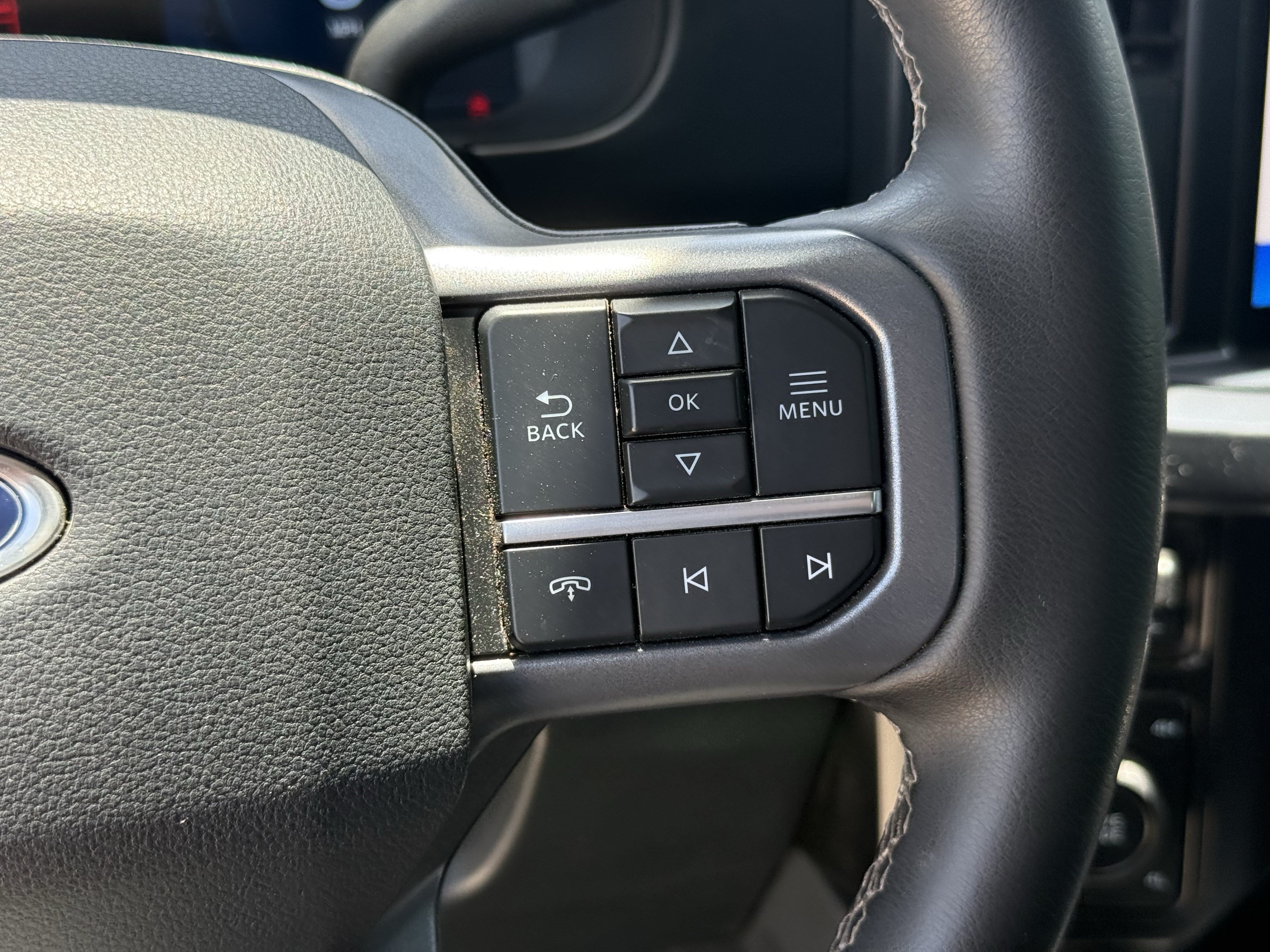 Used 2025 Ford F250 Lariat AWD/4WD image 18