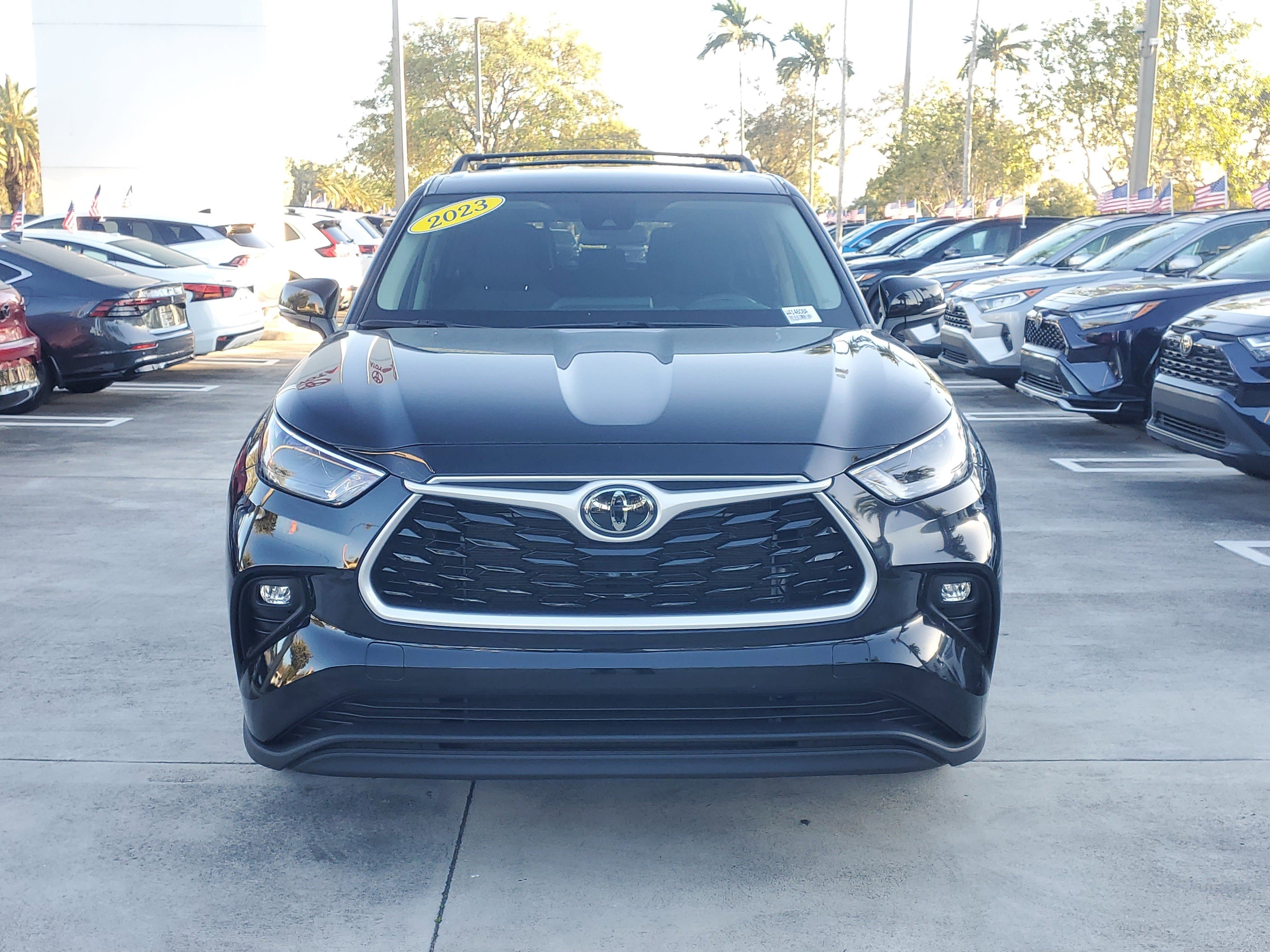 Used 2023 Toyota Highlander LE image 8