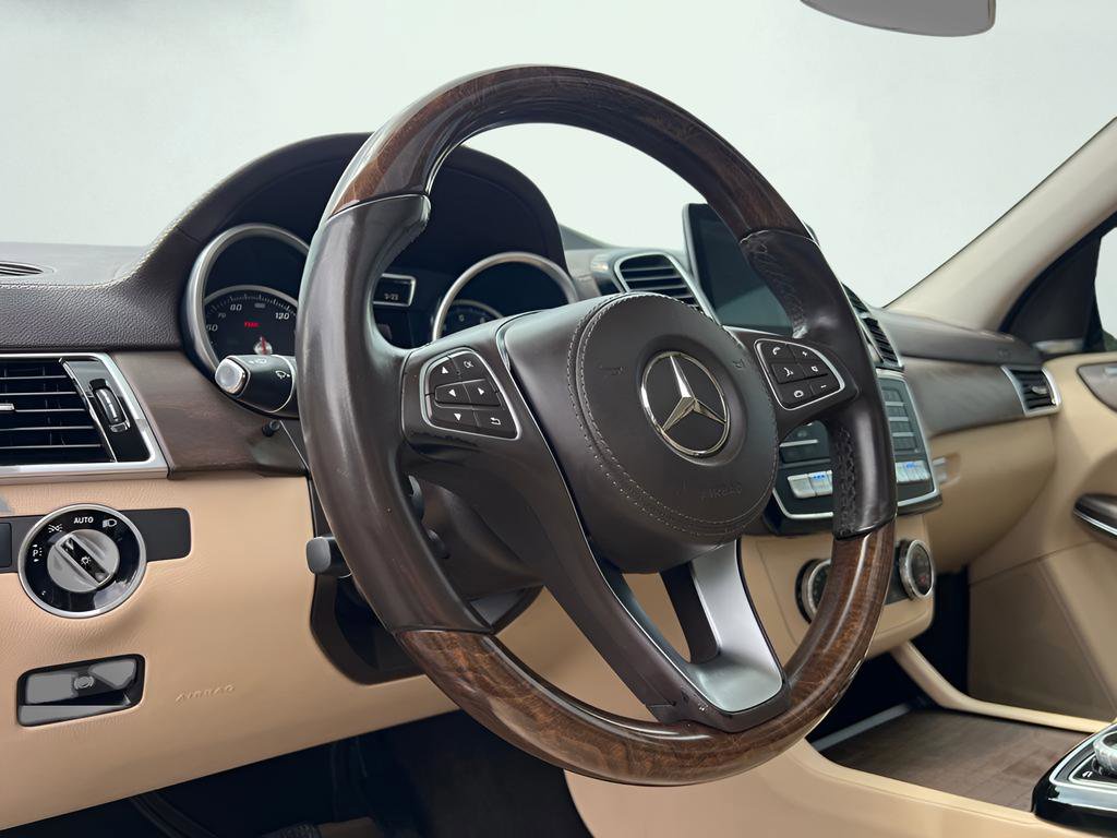 Used 2017 Mercedes-Benz GLS 550 4MATIC image 44
